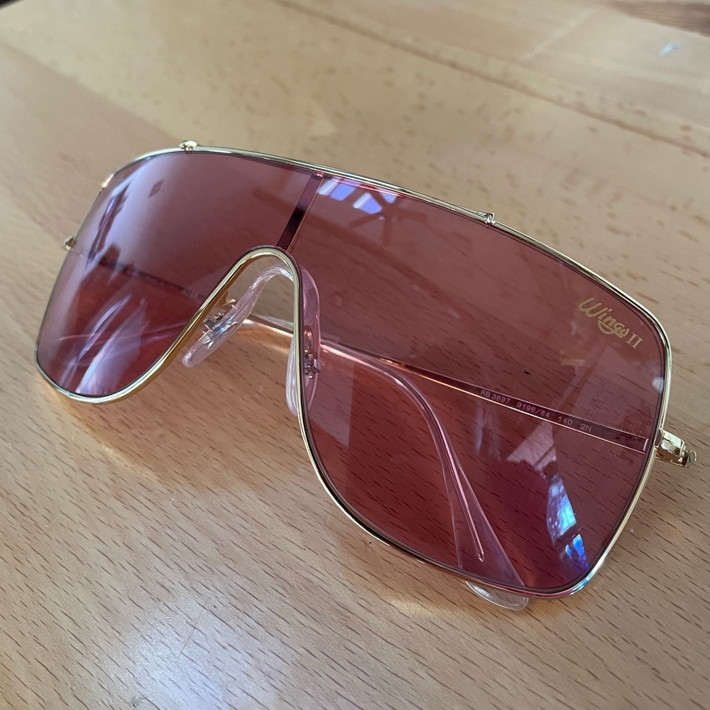 Ray-ban Wings II in gold & pink!!! Shield sunglasses